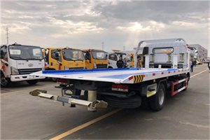 马昌营汽车救援补胎